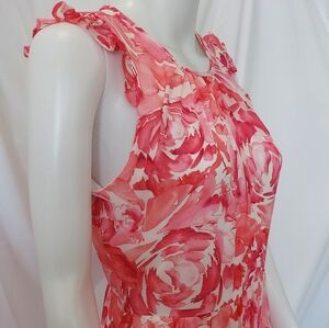 Elegant Calvin Klein Summer Floral Dress